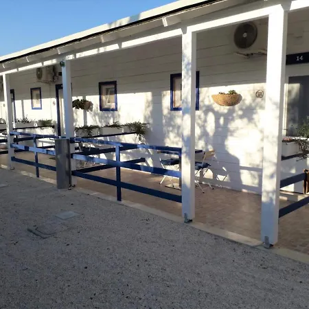 Gli Oleandri Bed & Breakfast *