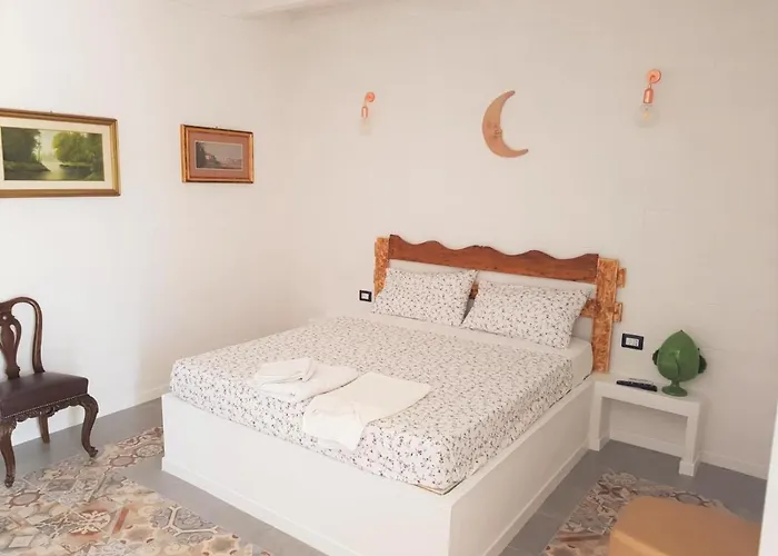 Oda ve Kahvaltı Gli Oleandri